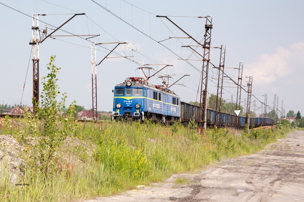 ET41-193 der PKP cargo mit einem Kohlenzug Bei Bieruń Nowy am 05.05.2014.
