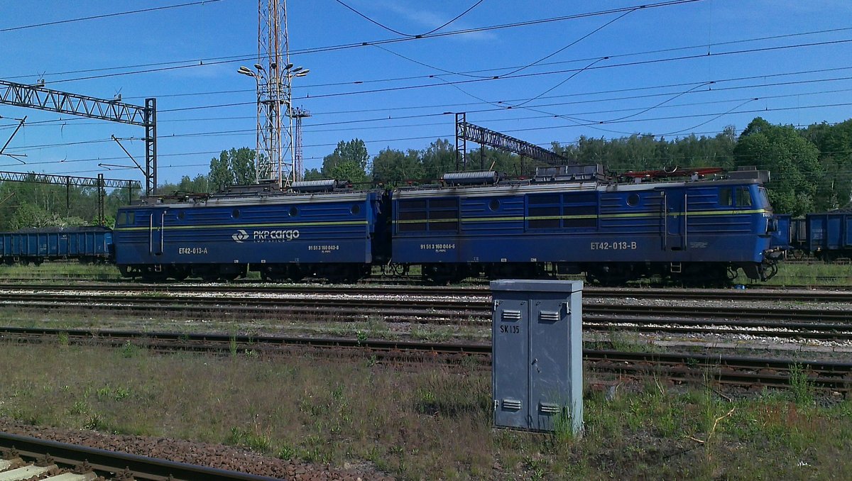 ET42-013 in Bahnhof Wegliniec, 19.05.2019