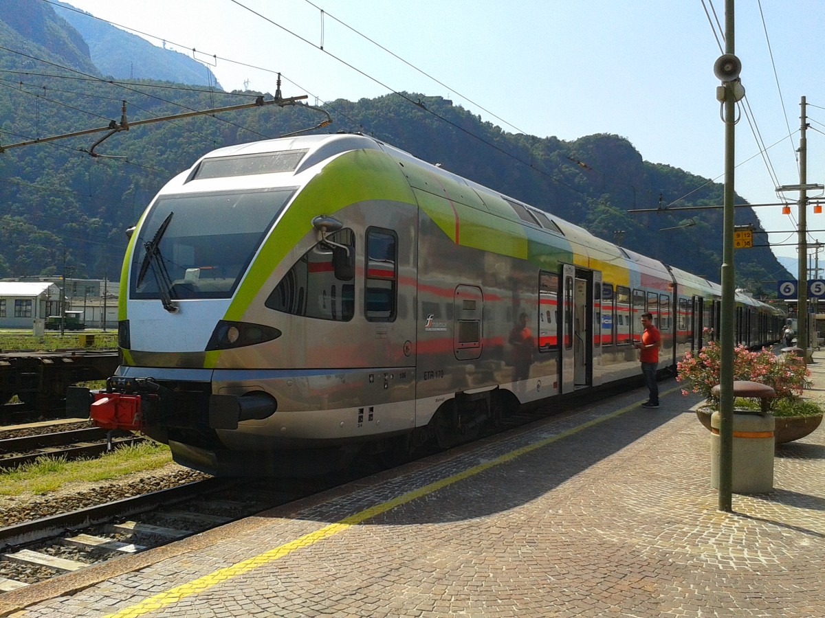 ETR 170 131-6 als R 20917 (Bolzano/Bozen - Ala) am 1.9.2015 im Bahnhof Bolzano/Bozen.