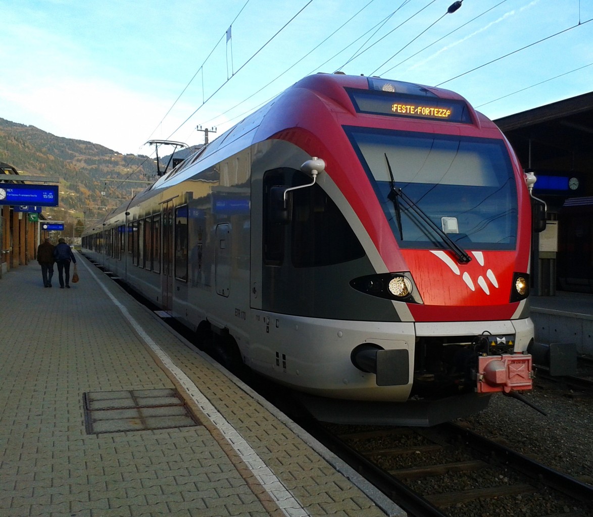 ETR 170 156-3 als REX 1884 (Lienz - Fortezza/Franzensfeste) am 19.11.2015 in Lienz