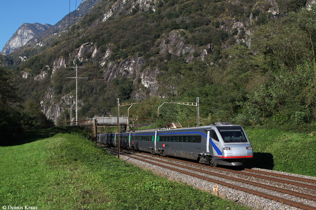 ETR 470 als EC 319 am 17.10.2014 bei Claro.