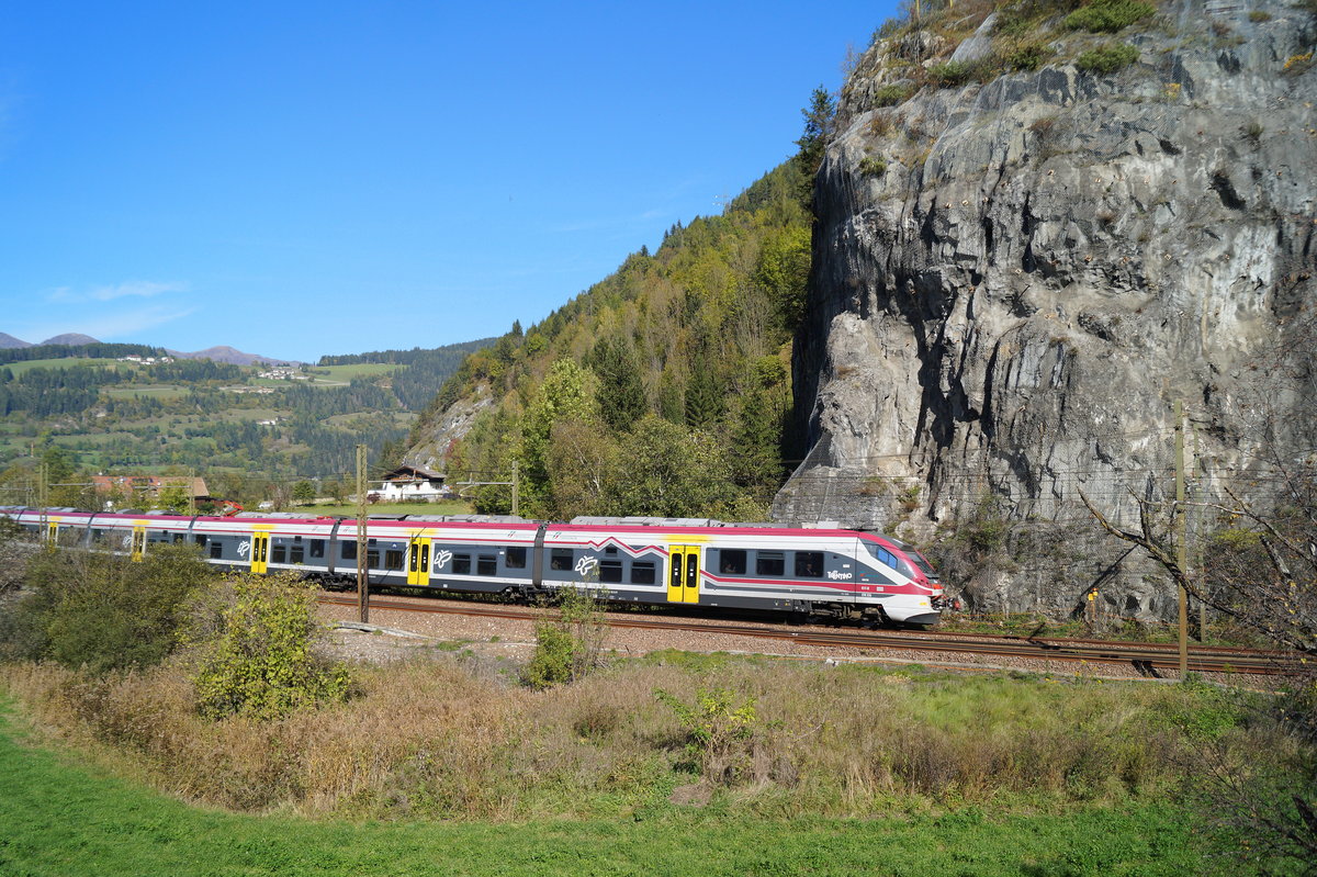 ETR 526 017 als R 20716 (Merano/Meran - Brennero/Brenner) bei Sterzing, 12.10.2019.