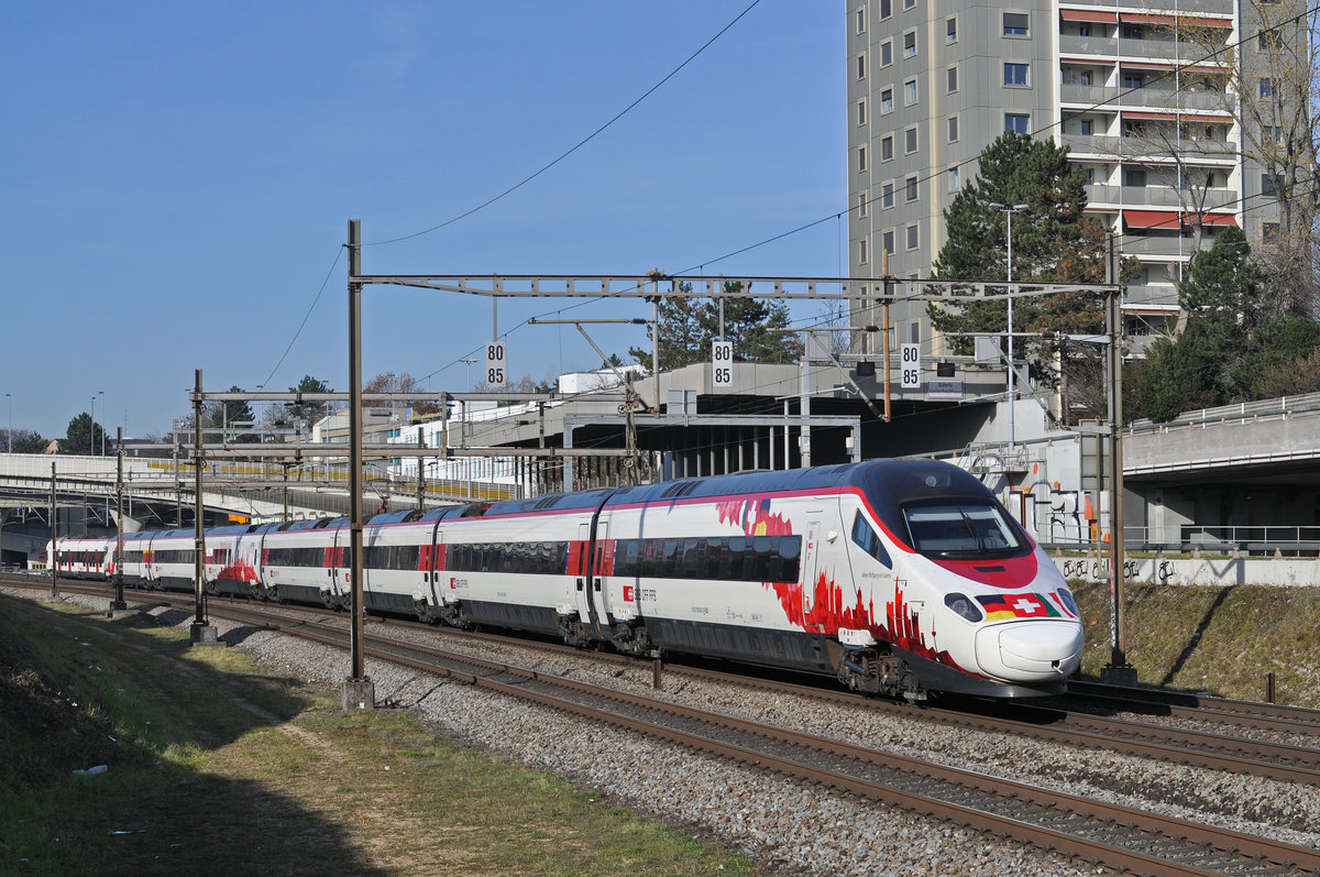 ETR 610  Johann Wolfgang von Goethe , fährt Richtung Bahnhof SBB. Die Aufnahme stammt vom 22.11.2017.