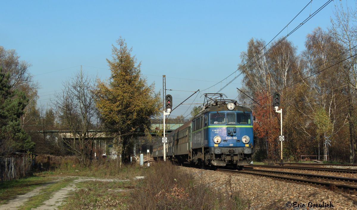 EU07 193 am 31.10.13. in Katowice.