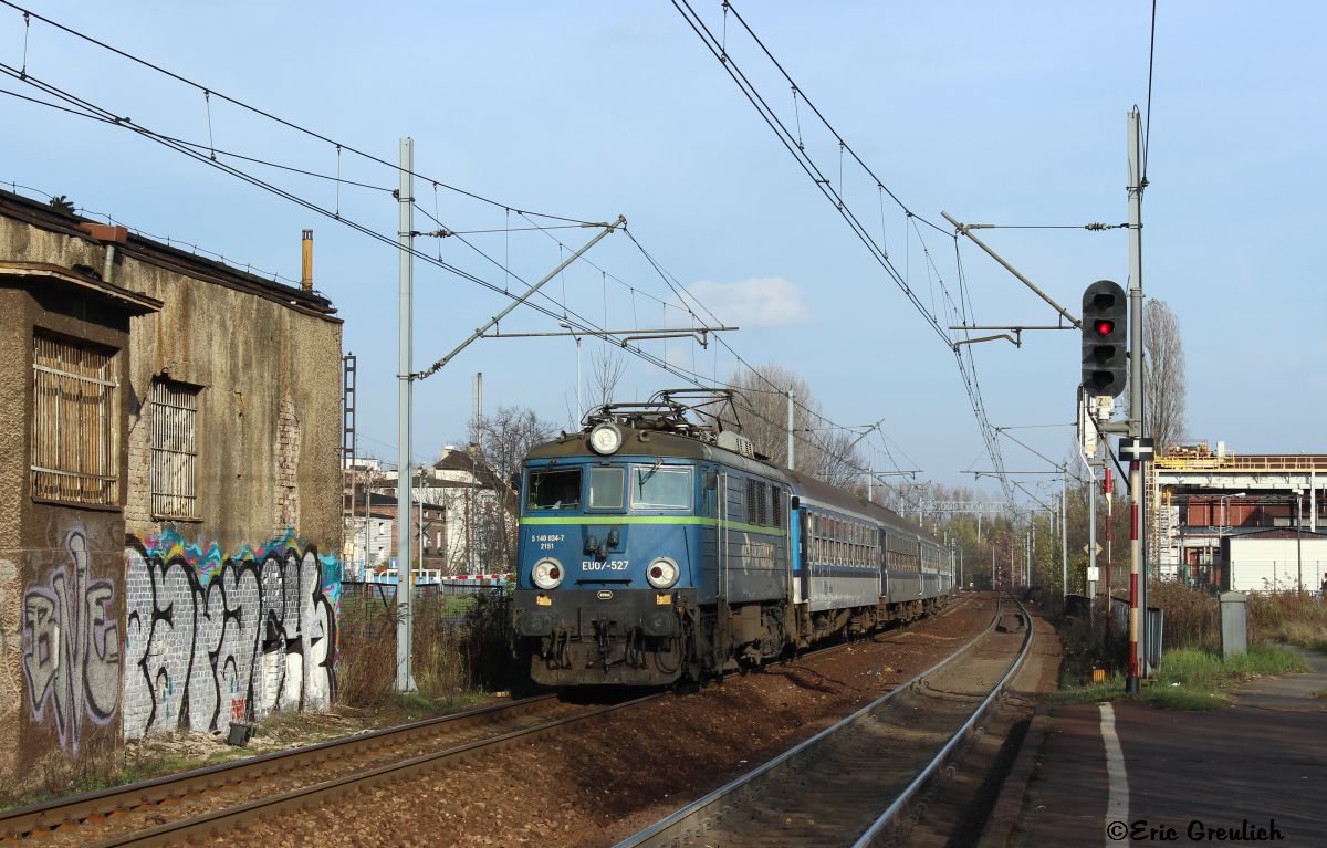 EU07 527 am 01.11.13 in Katowice Petrovic.