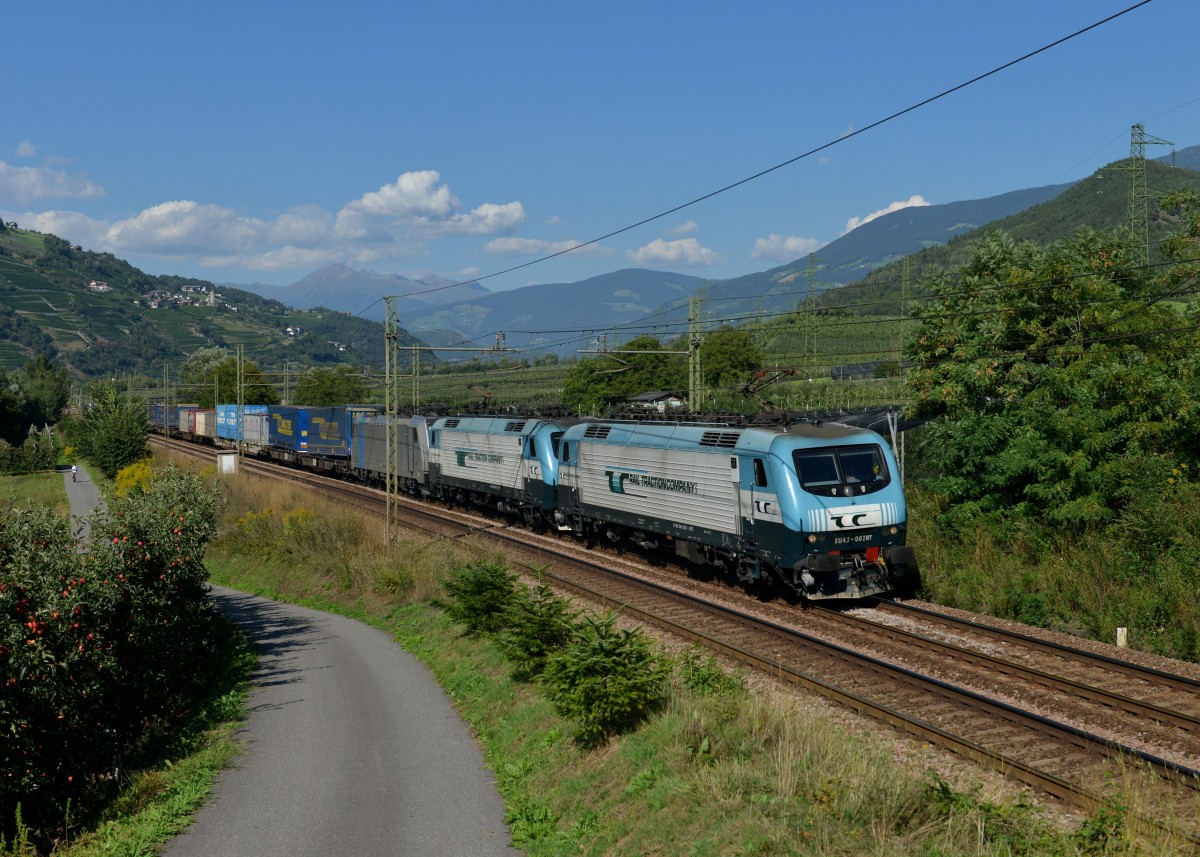 EU43-002 + EU43-003 + 186 286 mit einem KLV am 05.09.2013 bei Albes.