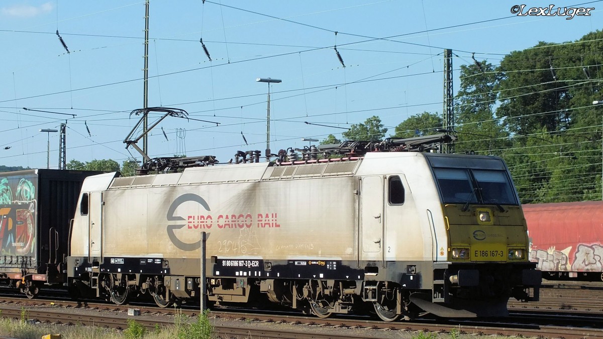 Euro Cargo Rail (ECR)E 186 167-3 am Saarbrücken-Güterbahnhof (05.06.2015)