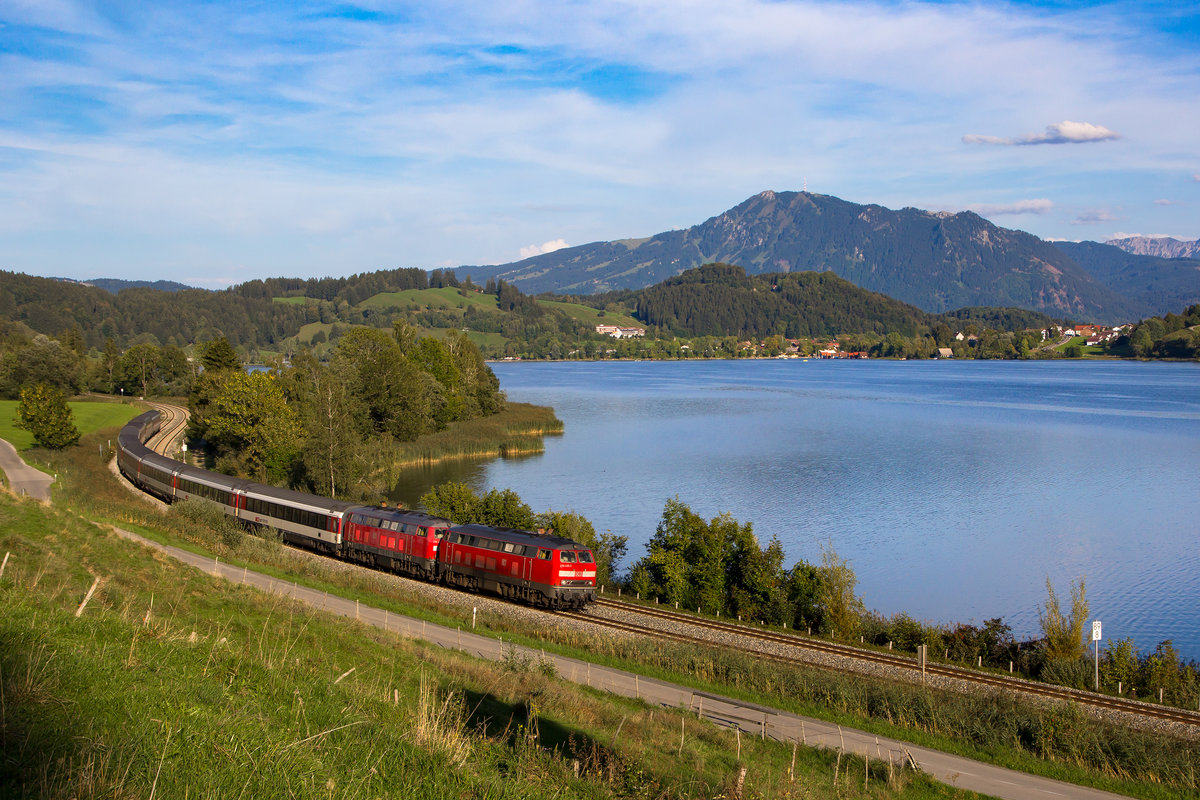 EuroCity 192 von München nach Lindau am Alpsee kurz hinter Immenstadt. 23.8.18
