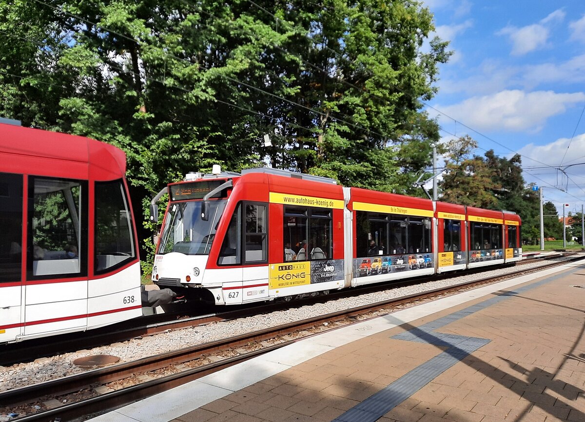 EVAG 638 + 627 als Linie 2 (Wiesenhügel - P+R Messe/ega), am 22.09.2021 an der Hst. Stadion Ost. Wegen der BUGA wurde mit einem 5-teiligen Combino Advanced und einem 5-teiligen Combino Basic gefahren.