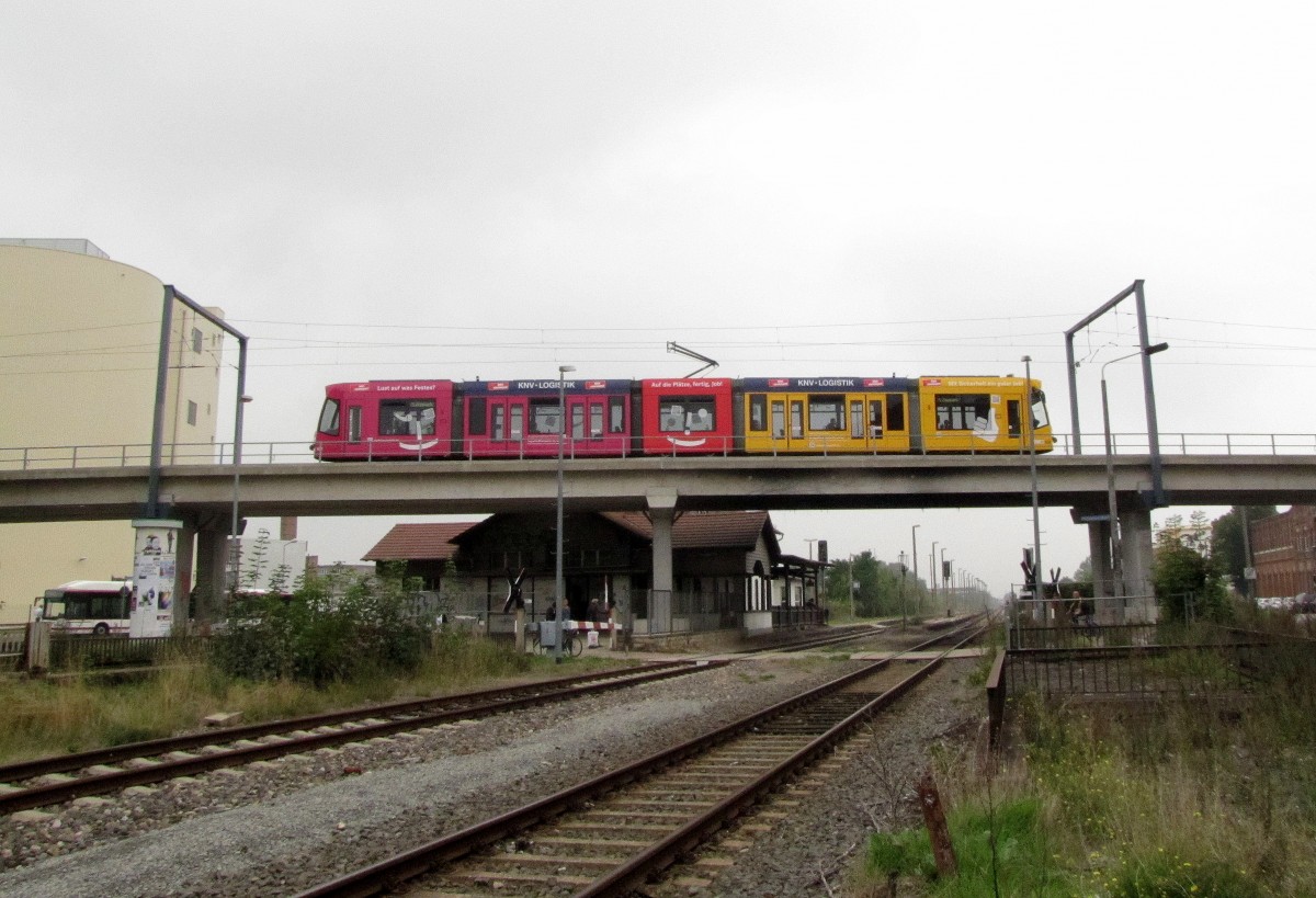 EVAG 652 als Linie 5 (Zoopark - Löberwallgraben), am 08.09.2014 auf dem Überführungsbauwerk in Erfurt Nord.