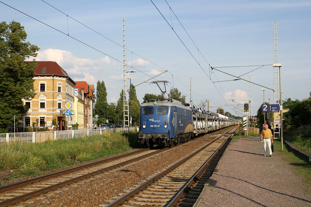 EVB / MWB 140 761 konnte erfreulicherweise in Lutherstadt Wittenberg Altstadt dokumentiert werden.
Aufnahmedatum: 29.08.2013
