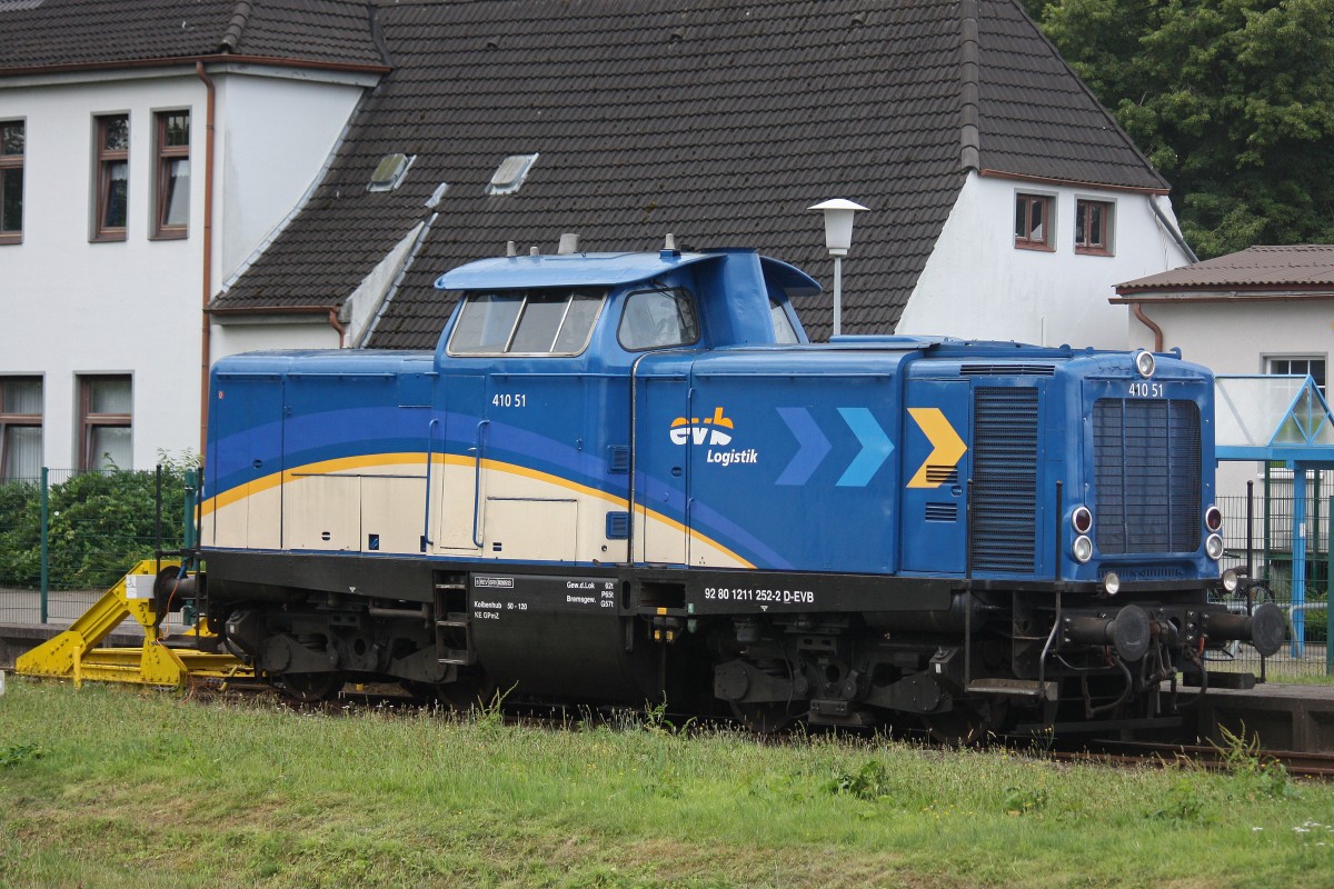 EVB 410 51 (211 252) abgestellt am 30.7.13 in Bremervörde.