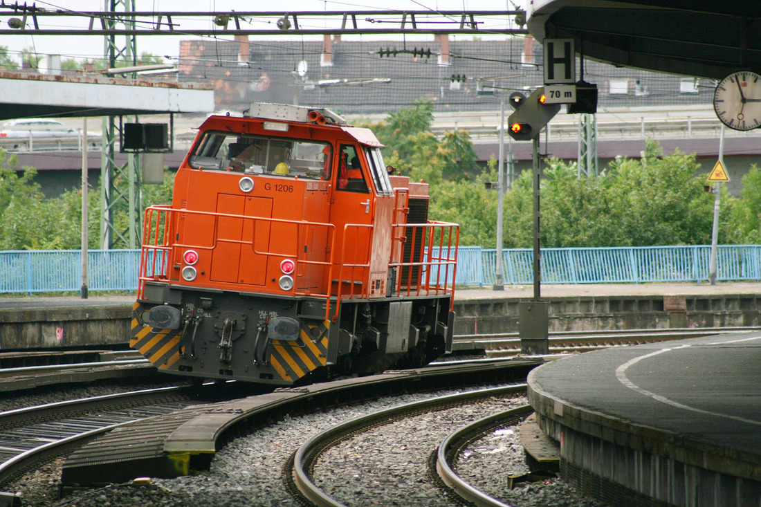 Ex BASF 276 039  Roland  // Ludwigshafen (Rhein) Hbf // 6. Juli 2012