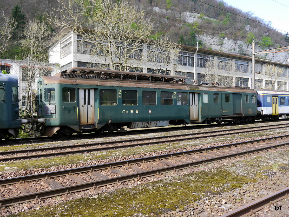 Ex SBB / OeBB  - Ausrangierter Triebwagen BDe 4/4 651 abgestellt in Klus am 13.04.2017