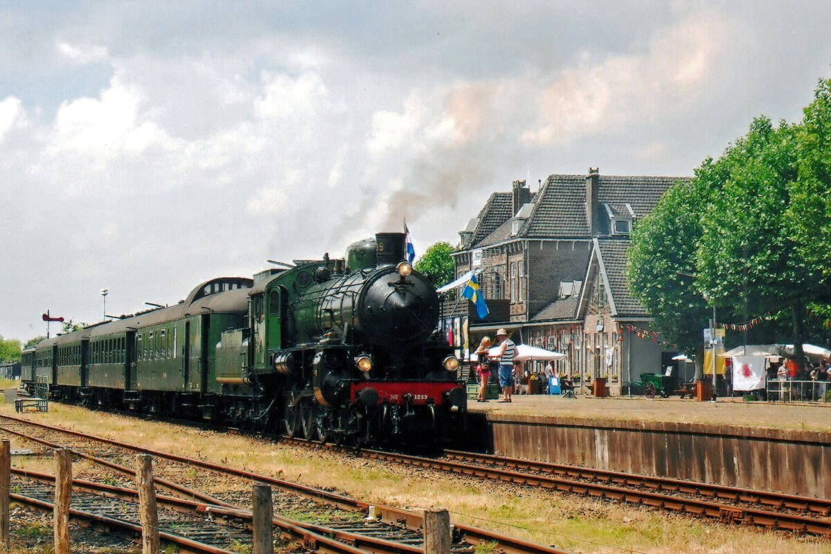 Ex-SJ 1289 steht am 11 Juli 2010 in Simpelveld.
