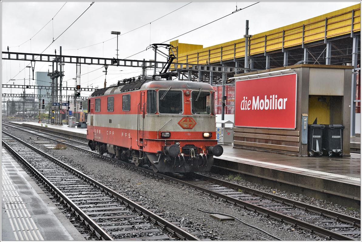 Ex Swiss Express Re 4/4 II 11109 in Zürich HB. (31.08.2017)