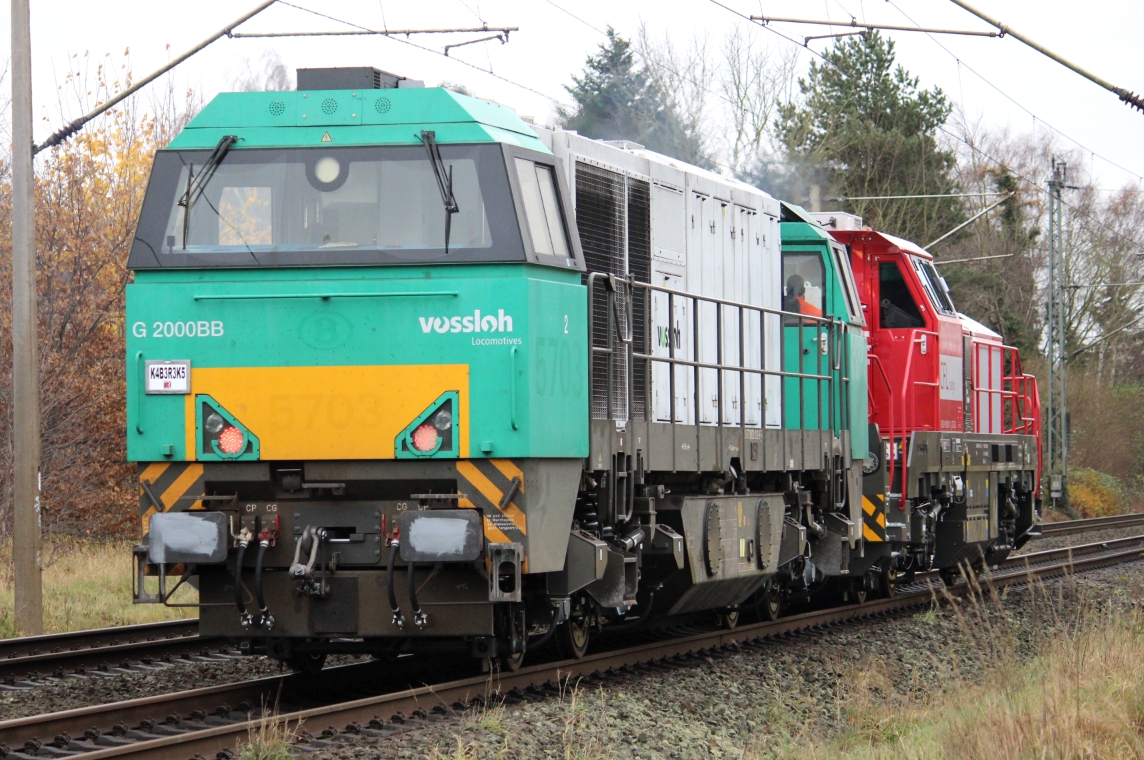 ex.5703 der SNCB (92 87 0002 0128 F?) am 20.11.17 von DE18 301