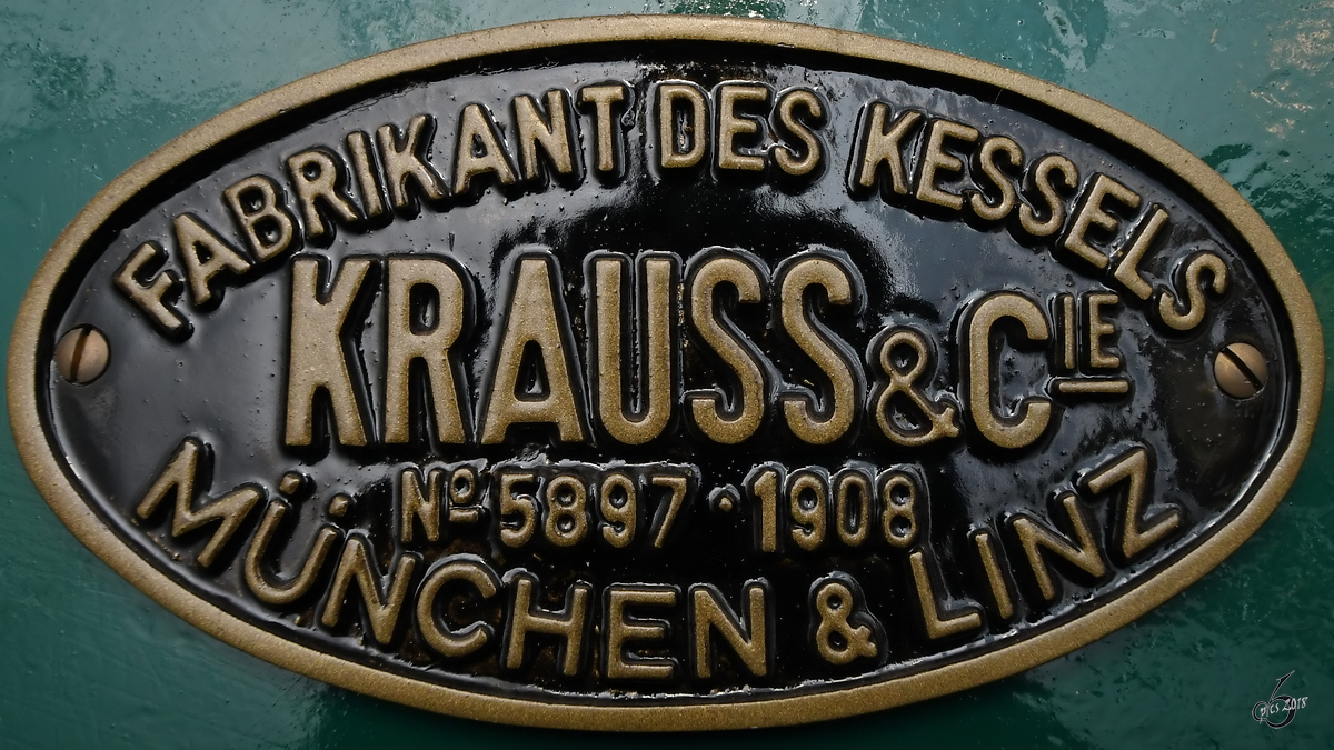 Fabrikschild auf der Bayerischen PtL 2/2. (Eisenbahnmuseum Koblenz, August 2018)