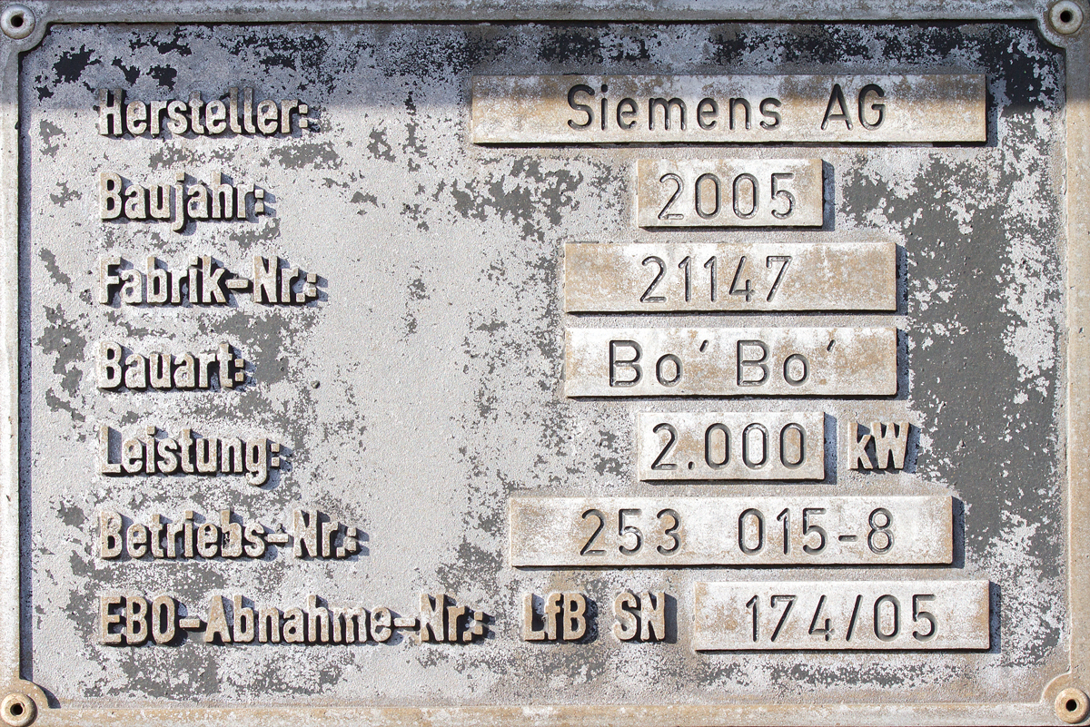 Fabrikschild der Siemens Lok ER 20 D. - 23.10.2013