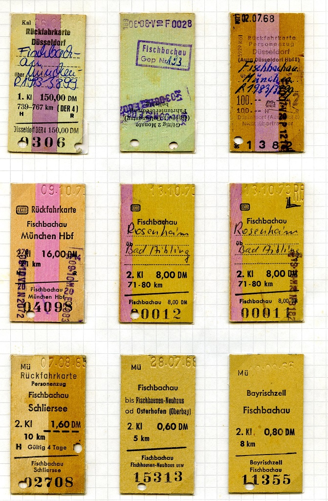 Fahrkarten von der Strecke München - Bayrischzell:
1. Reihe: 1. Klasse-Rückfahrkarte Düsseldorf-Fischbachau vom 08.08.1966/Rückseite der vg. Fahrkarte/2. Klasse-Rückfahrkarte Düsseldorf-Fischbachau vom 02.07.1968
2. Reihe: Rückfahrkarte Fischbachau-München vom 09.10.1973/2x Fahrkarte Fischbachau-Rosenheim vom 13.10.1973
3. Reihe: Rückfahrkarte Fischbachau-Schliersee vom 07.08.1965/Fahrkarte Fischbachau-Fischhausen-Neuhaus vom 08.07.1968/Fahrkarte Bayrischzell-Fischbachau vom 18.08.1966