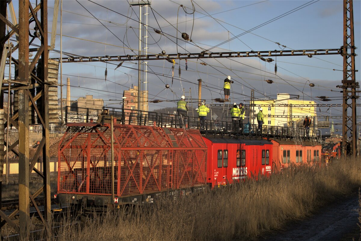 Fahrleitungsmontage in Usti. 15.01.2022 15:04 Uhr.