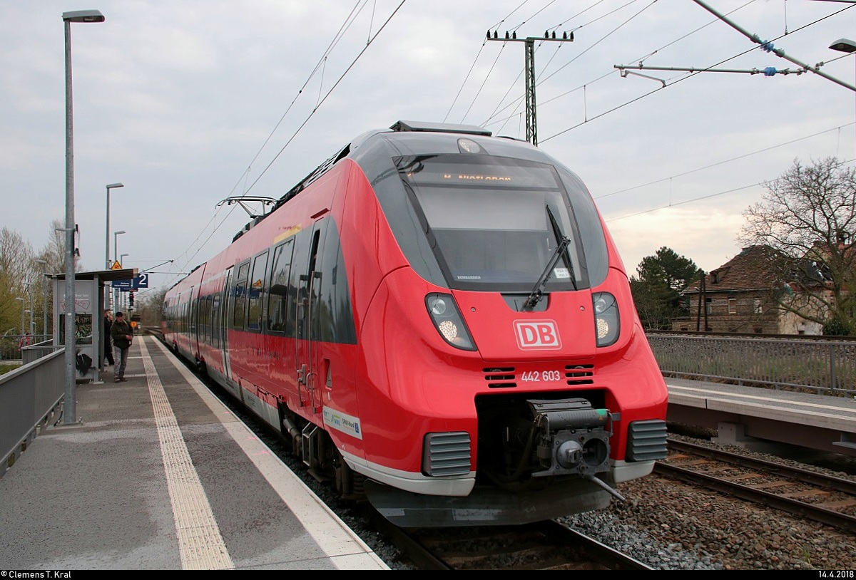 Fahrzeugwechsel auf der S7: Drei gebrauchte Hamster aus dem Rheinland...
442 603 (Bombardier Talent 2) der S-Bahn Mitteldeutschland (DB Regio Südost) als S 37718 (S7) von Halle(Saale)Hbf Gl. 13a nach Halle-Nietleben erreicht den Hp Halle Rosengarten auf der Bahnstrecke Halle–Hann. Münden (KBS 590). [14.4.2018 | 9:24 Uhr]
