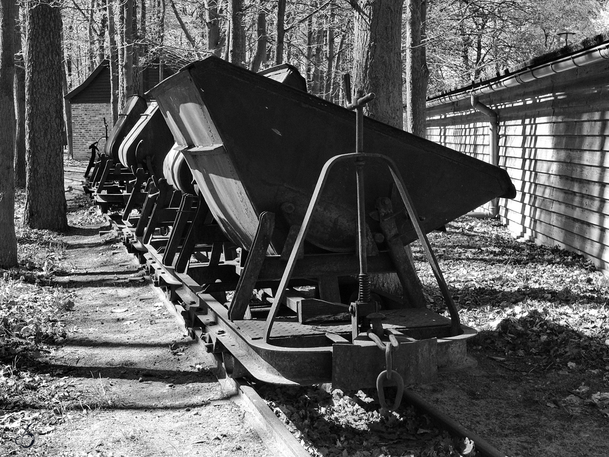 Feldbahnloren im Agroneum Alt Schwerin. (August 2012)