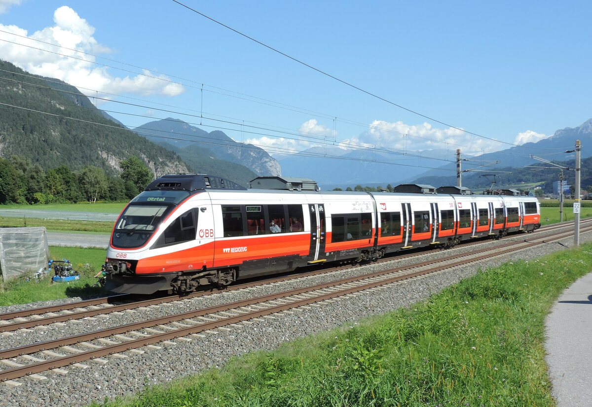 Flaurling - 25. August 2021 : Triebwagen 4024 026 im Einsatz auf der S 5 - Zug 5162 - Jenbach - Ötztal.