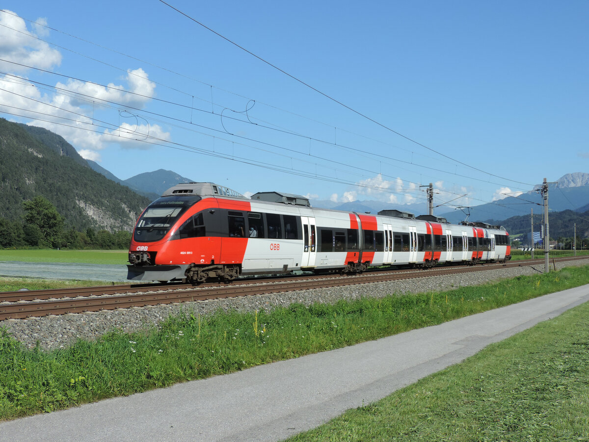 Flaurling - 25. August 2021 : Triebwagen 4024 091 im Einsatz auf der S 4 - Zug 5122 - Kufstein - Telfs-Pfaffenhofen.