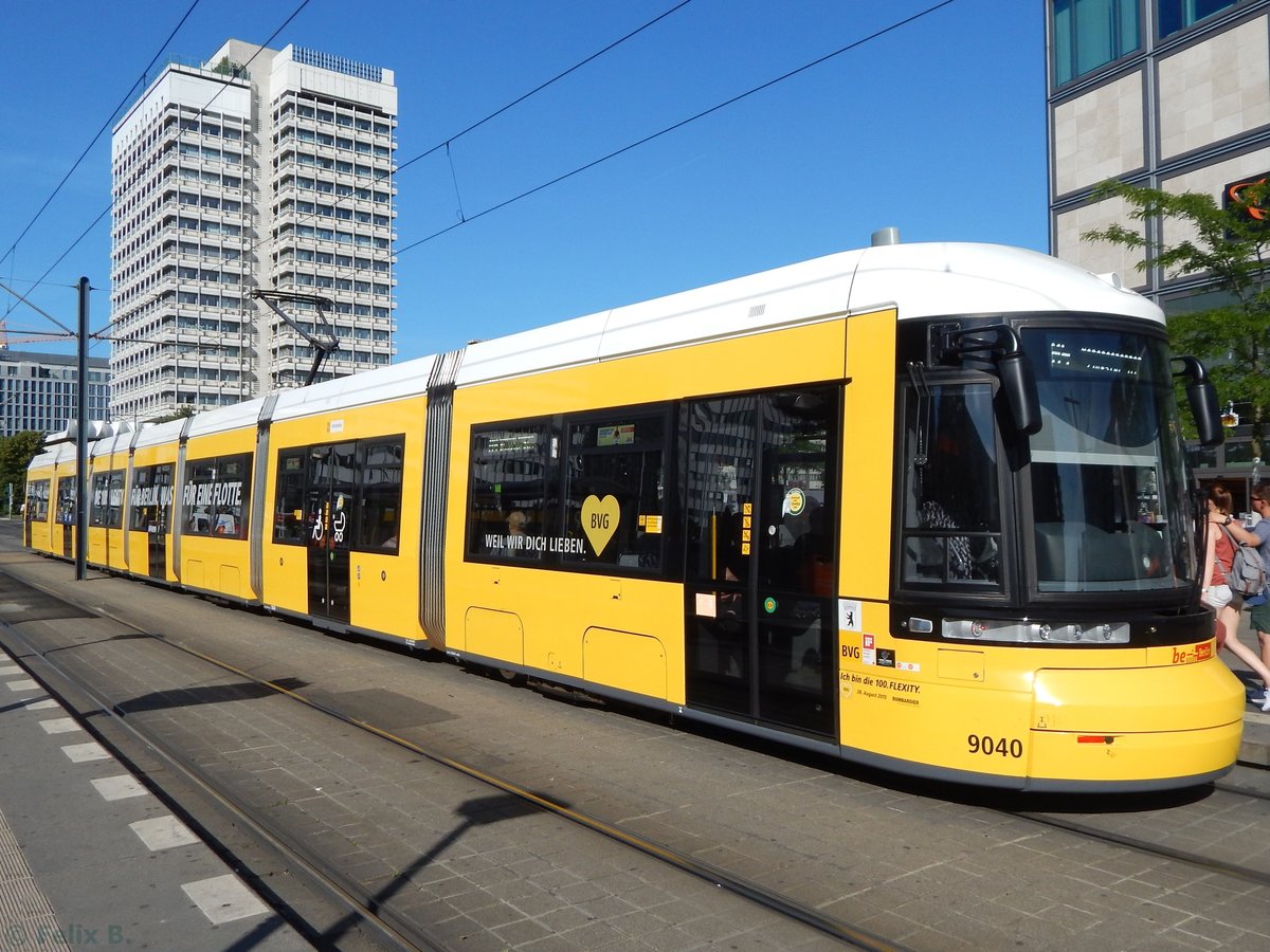 Flexity Nr. 9040 der BVG in Berlin am 07.06.2016