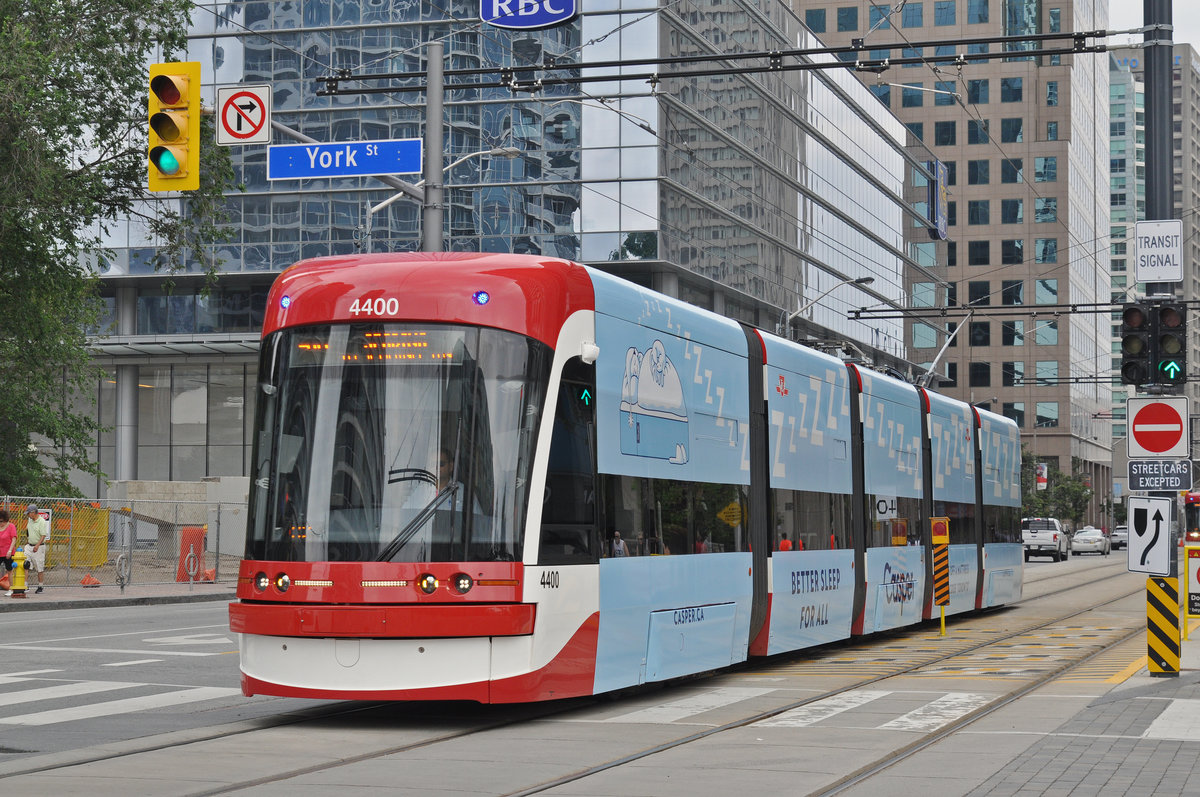 Flexity Tramzug der TTC 4400, auf der Linie 514 unterwegs in Toronto. Die Aufnahme stammt vom 23.07.2017.