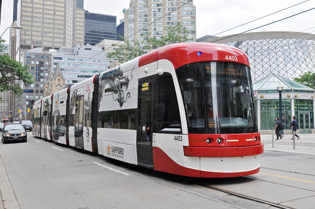 Flexity Tramzug der TTC 4403, auf der Linie 514 unterwegs in Toronto. Die Aufnahme stammt vom 23.07.2017.