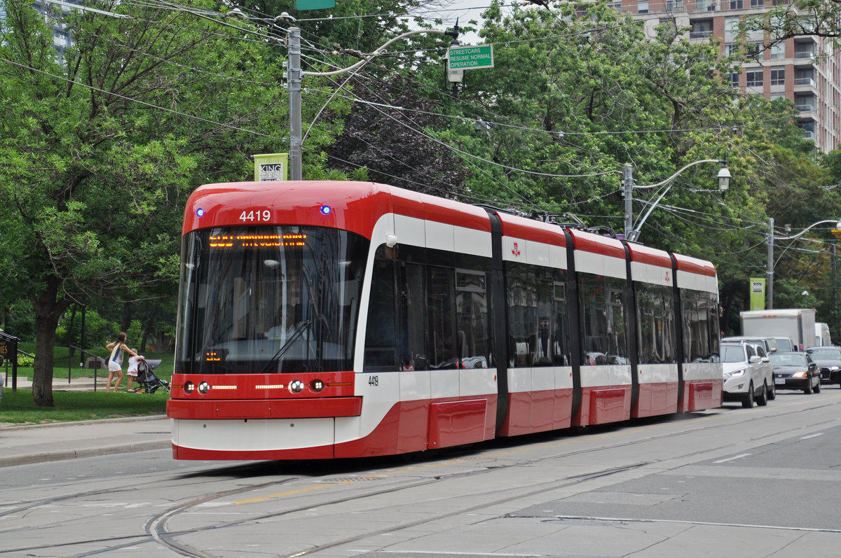 Flexity Tramzug der TTC 4419, auf der Linie 509 unterwegs in Toronto. Die Aufnahme stammt vom 22.07.2017.