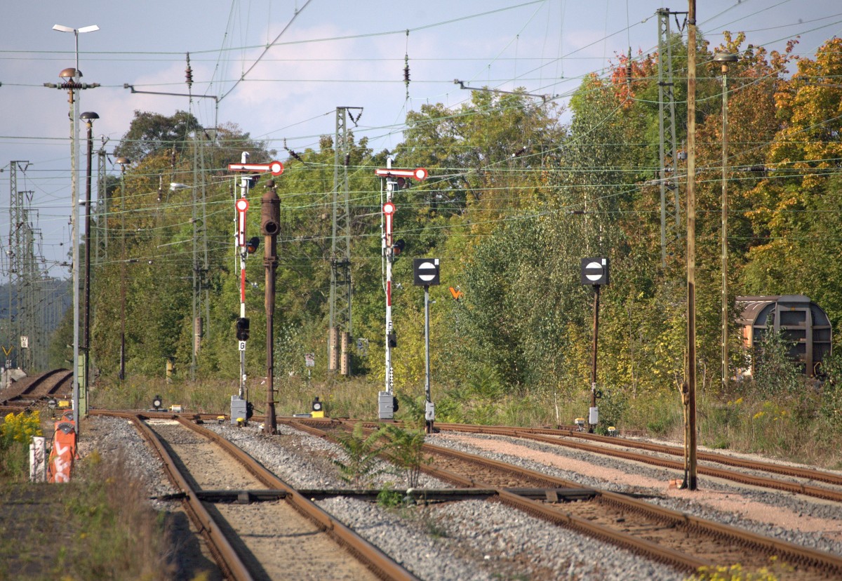 Formsignale im Bahnhof  Altenburg.27.09.2014 15:46 Uhr.