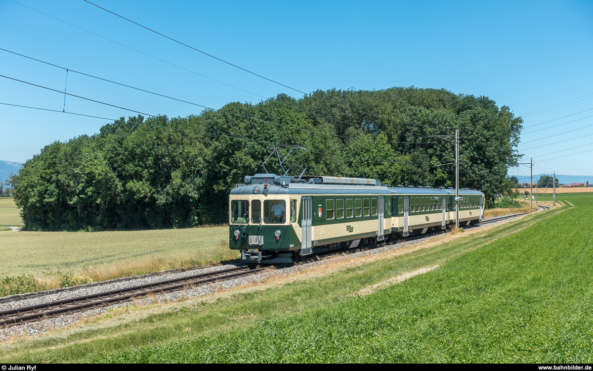 Fotofahrt Association ASD 1914 auf der LEB am 23. Juni 2018.<br>
Be 4/4 26 mit Pendelzug zwischen Echallens und Assens.