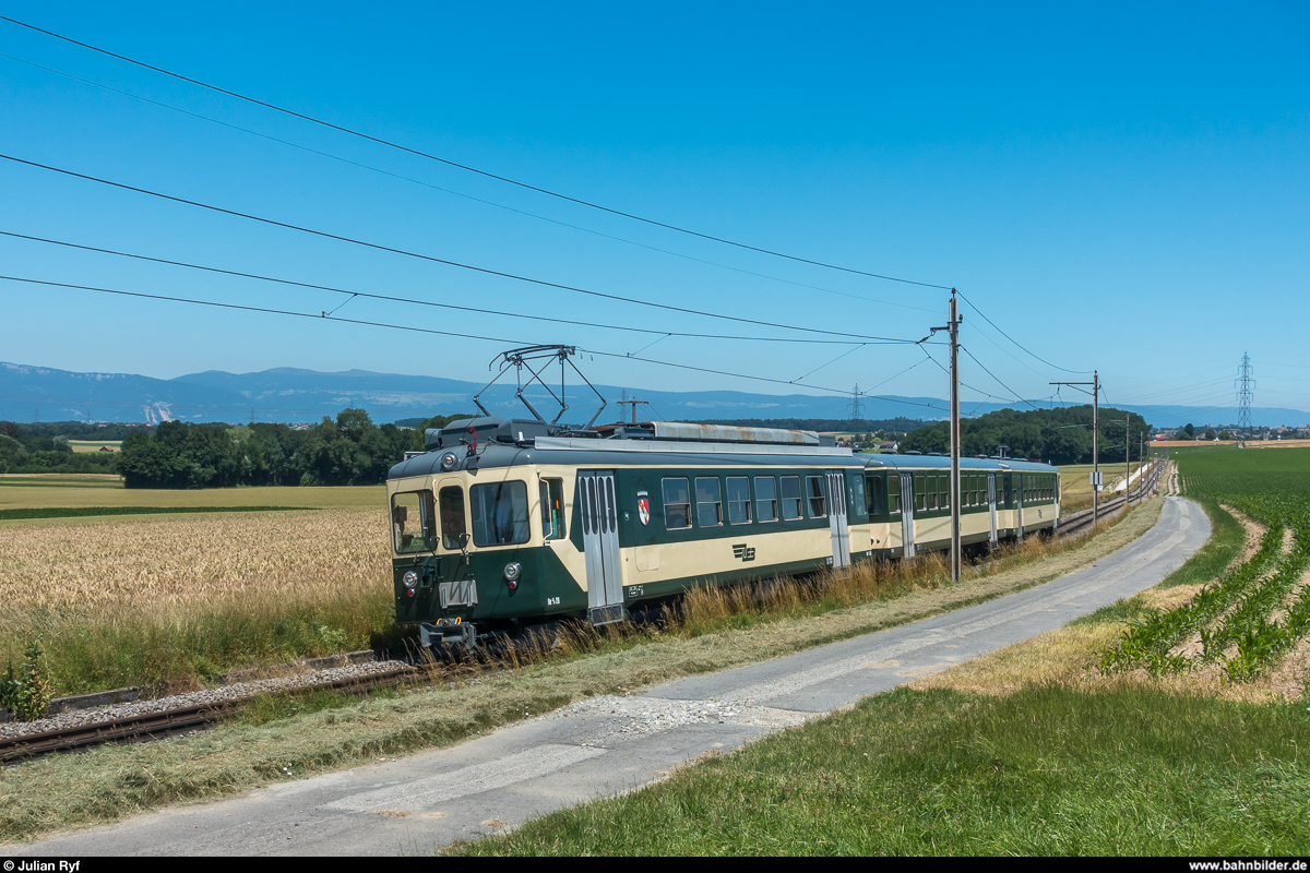 Fotofahrt Association ASD 1914 auf der LEB am 23. Juni 2018.<br>
Be 4/4 26 mit Pendelzug zwischen Echallens und Assens.