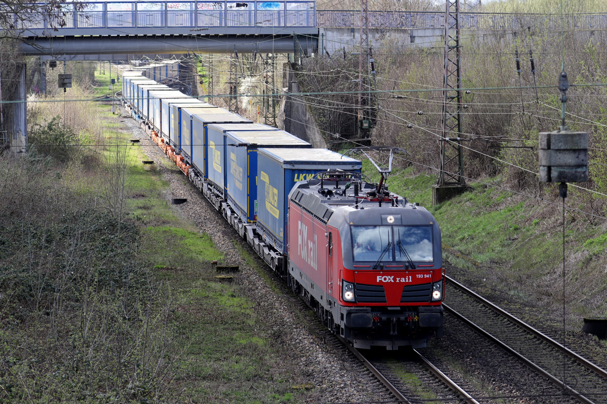 FOXrail 193 941 auf der Hamm-Osterfelder Strecke in Recklinghausen 12.4.2023