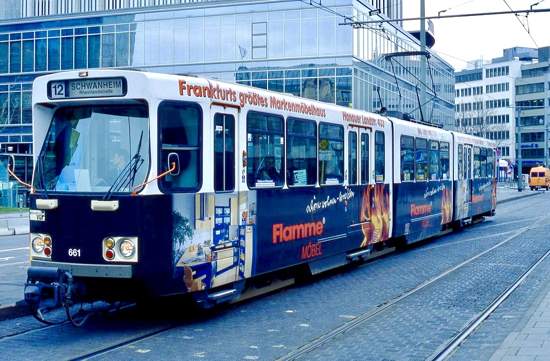Frankfurt 661, Willy Brandt Platz, 19.02.2004.
