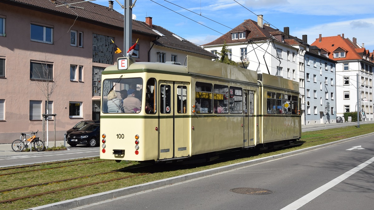 Freiburg im Breisgau - Oldtimer Tram Nr. 100 - Aufgenommen am 16.03.2019