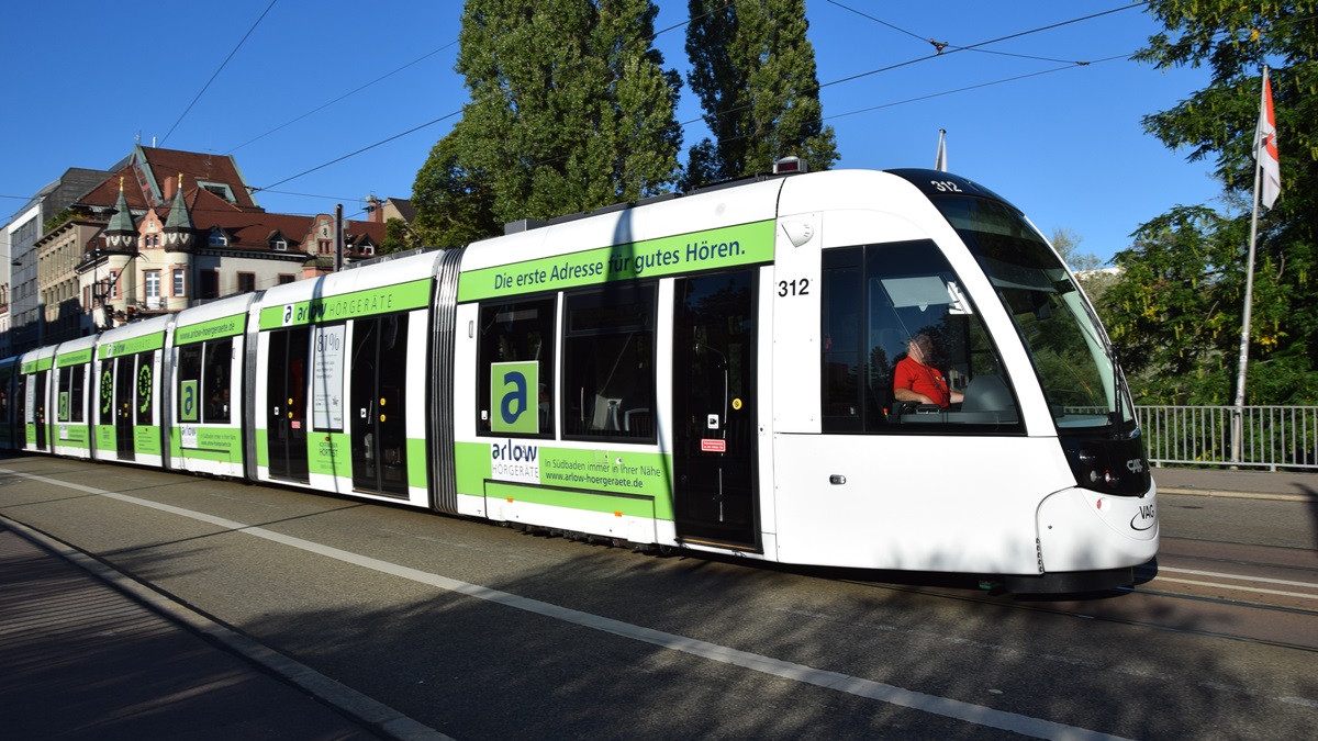 Freiburg im Breisgau - Straßenbahn CAF Urbos 312 - Aufgenommen am 09.09.2018 