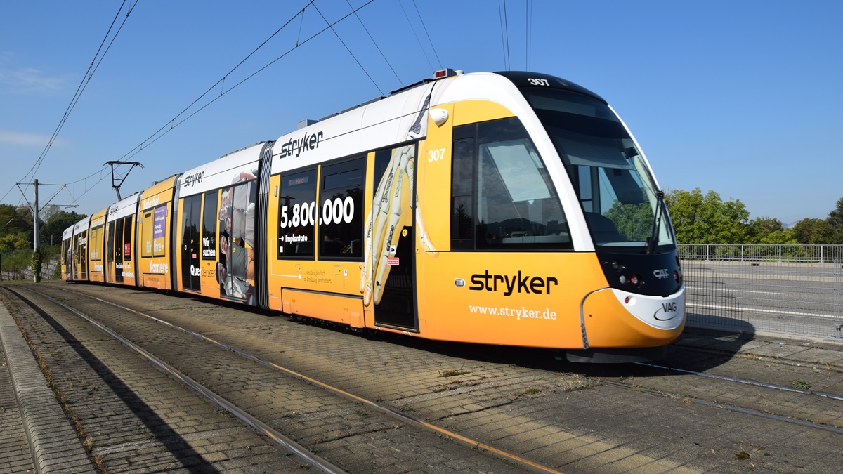Freiburg im Breisgau - Straßenbahn CAF Urbos 307 - Aufgenommen am 28.09.2018 