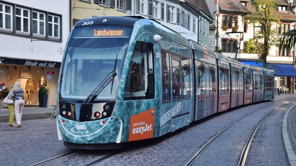 Freiburg im Breisgau - Straßenbahn CAF Urbos 303 - Aufgenommen am 16.10.2018