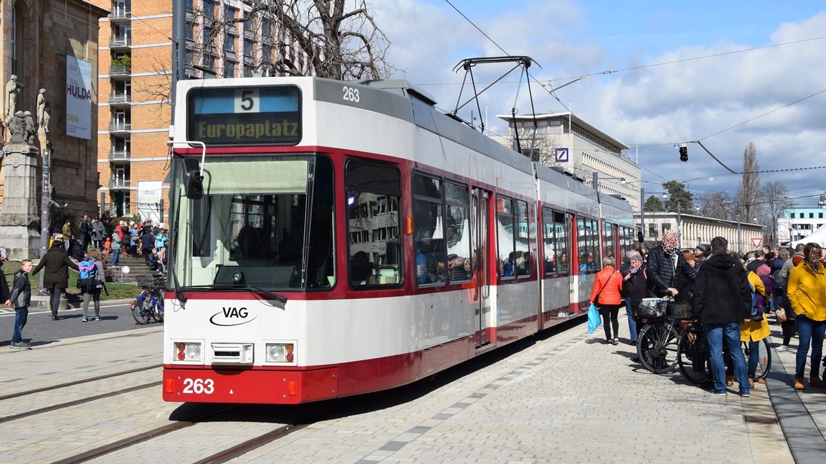Freiburg im Breisgau - Straßenbahn Düwag 263 - Aufgenommen am 16.03.2019
