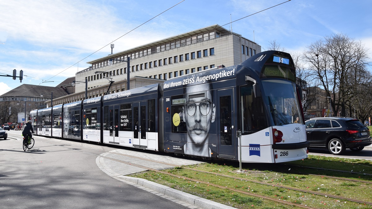 Freiburg im Breisgau - Straßenbahn Siemens 286 - Aufgenommen am 16.03.2019