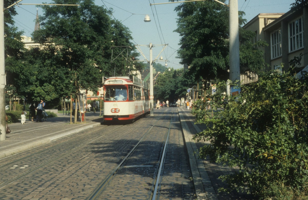 Freiburg im Breisgau VAG SL 1 (DWAG-GT8 202) Bertoldstrasse im Juli 1990.