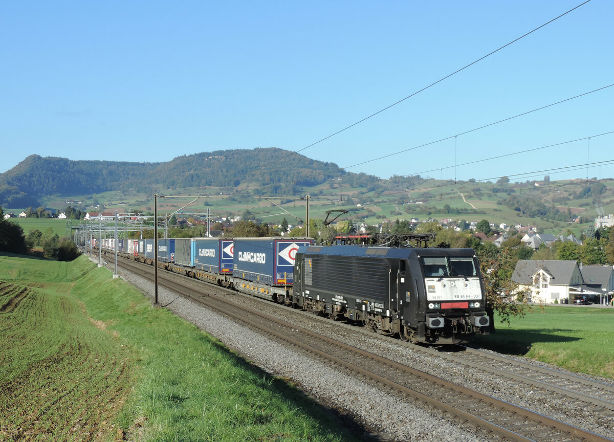Frick - 14. Oktober 2021 : MRCE 189 997 unterwegs mit einem KLV nach Brugg/Zürich