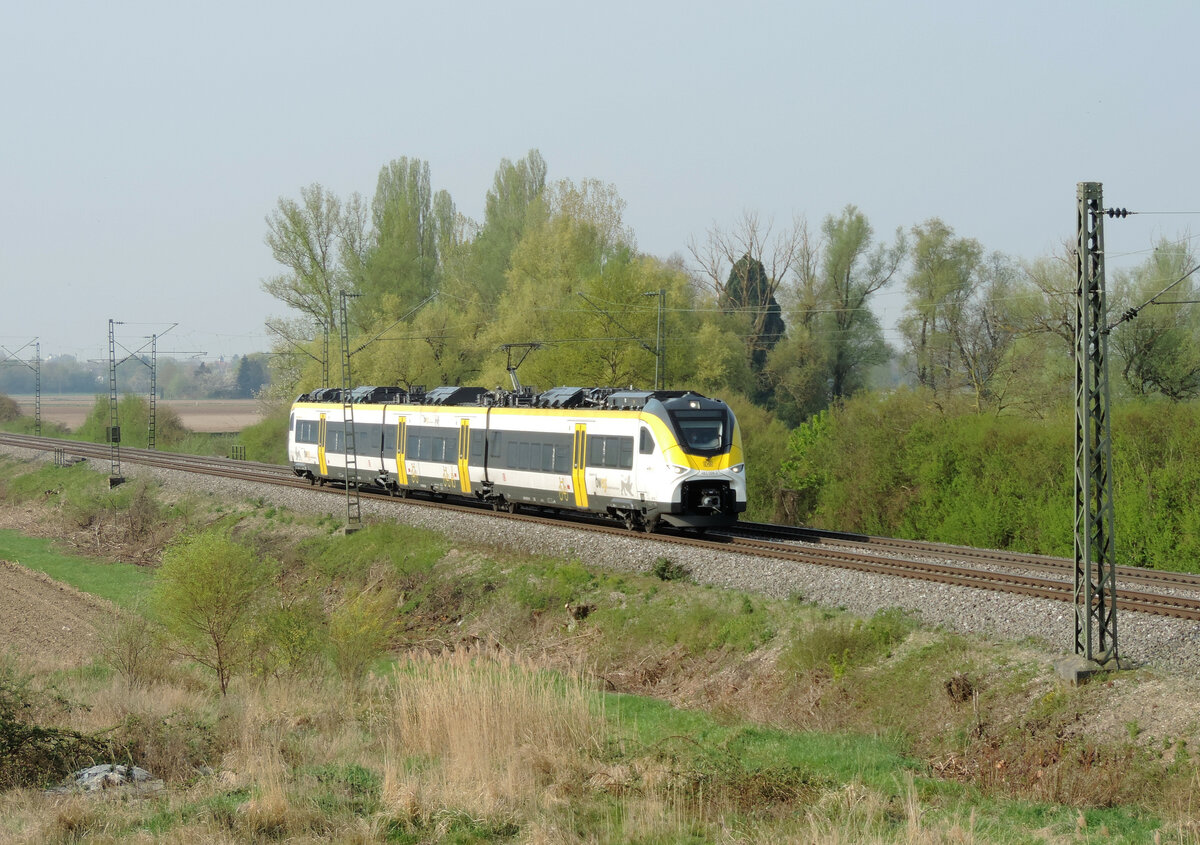 Friesenheim - 14. April 2022 : 463 008  am RB 17108 von Freiburg nach Offenburg.
