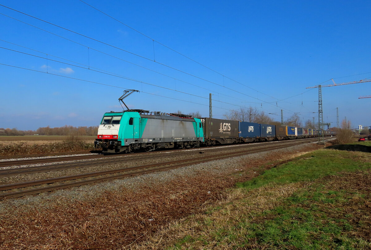 Friesenheim - 15. Februar 2025 : ATLU 186 213 mit einem Kombi in Richtung Schweiz unterwegs.

Link zu Video : https://www.youtube.com/watch?v=owrXBUSlJu4