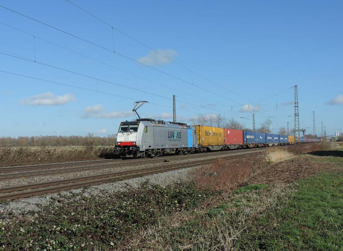 Friesenheim - 23. Februar 2022 : E 186 497 Railpool/Lineas mit einem KLV.