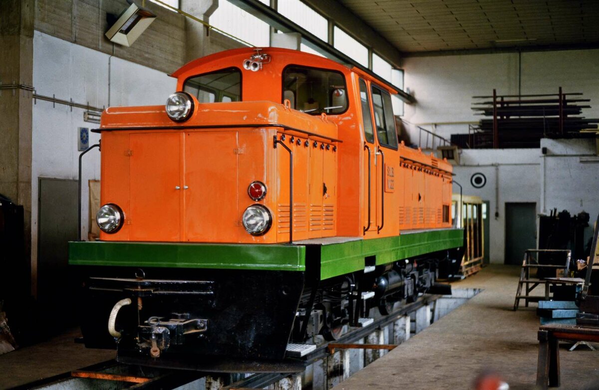 Frisch wiederhergerichtete Lok VL 22 der Kapfenberger Lokalbahn, 14.08.1984 